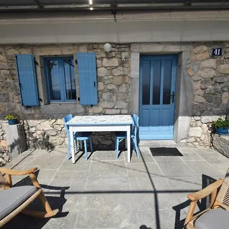 Apartments Insula Insule - Rustic & Peaceful Skrbcici Exterior photo
