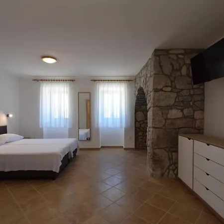 Apartments Insula Insule - Rustic & Peaceful Skrbcici Exterior photo